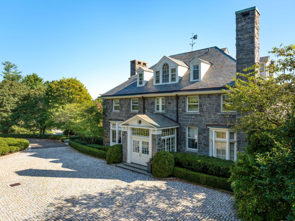 Johnny Carson's former mansion in New York